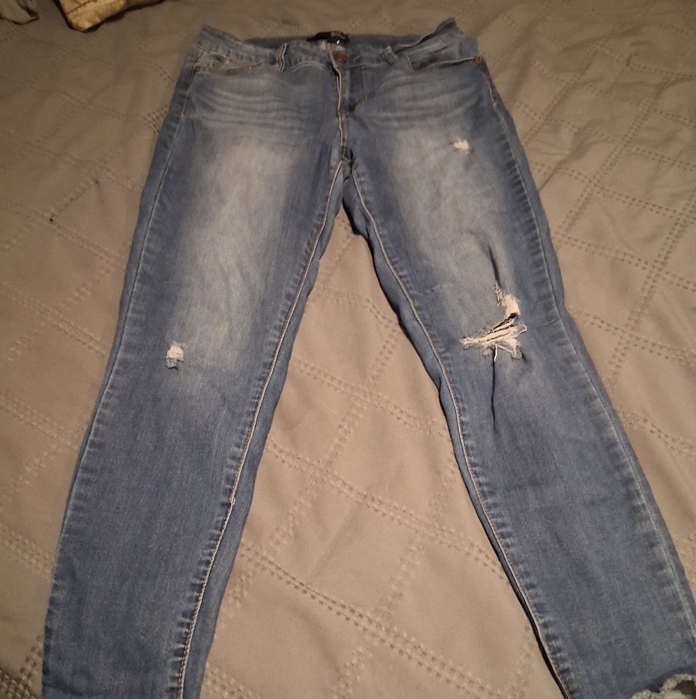 Vintage 1822 Blue Distressed Women Jeans